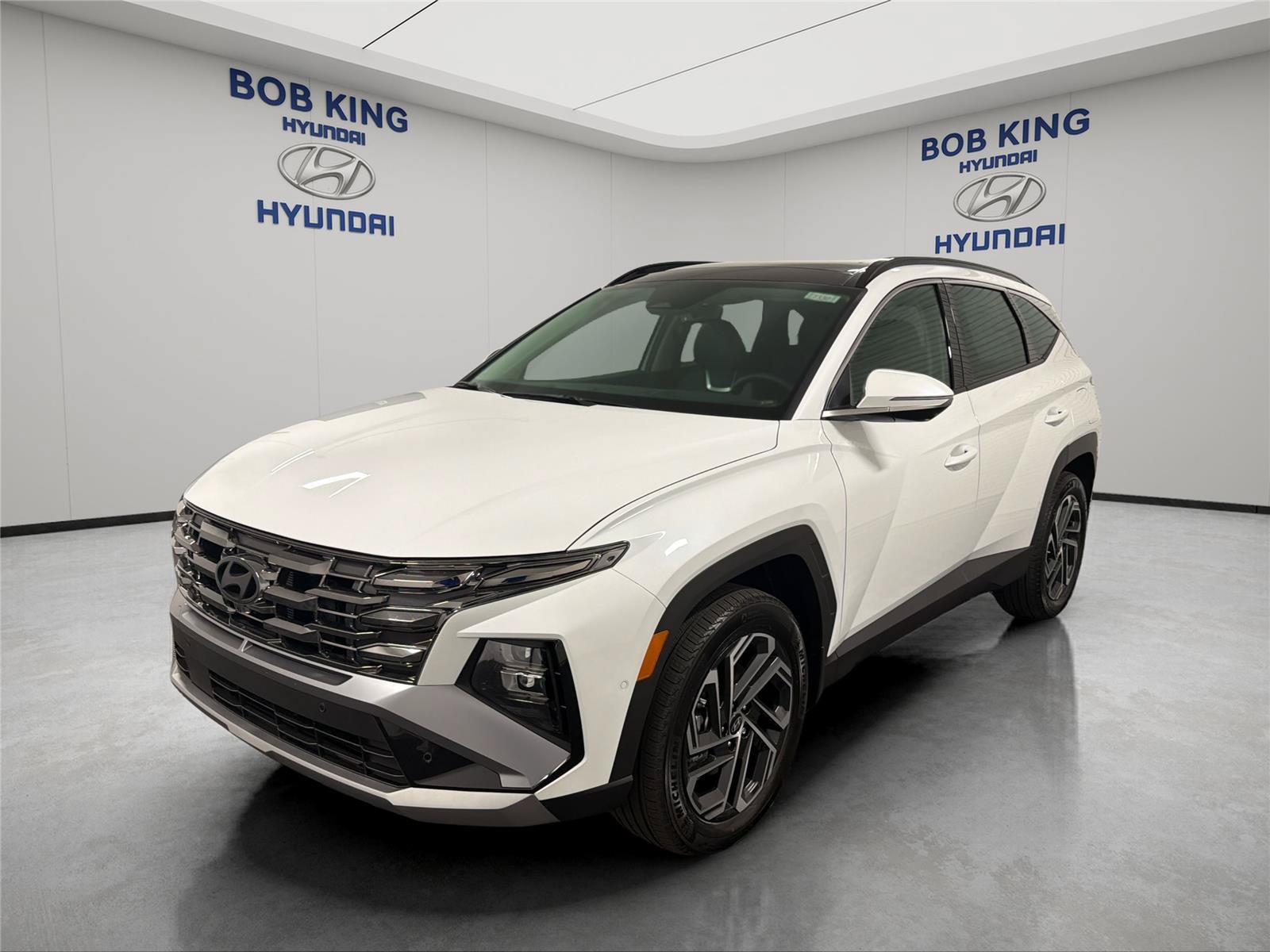 New 2026 Hyundai Tucson Limited AWD/4WD image 1