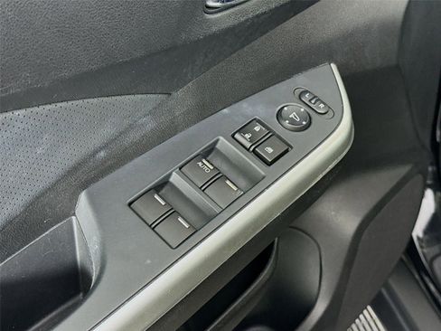 Used 2016 Honda CR-V Touring image 19
