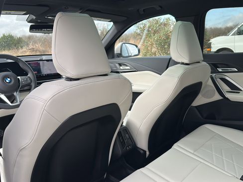 New 2026 BMW X2 xDrive28i w/ Technology Package image 15