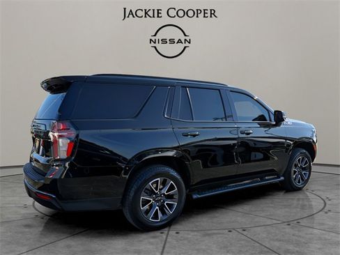 Used 2022 Chevrolet Tahoe Z71 w/ Luxury Package image 5