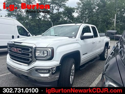 Used 2016 GMC Sierra 1500 SLE w/ SLE Preferred Package AWD/4WD image 4