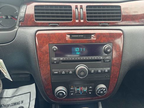 Used 2009 Chevrolet Impala LT image 28