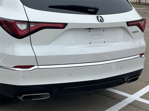 Certified 2023 Acura MDX FWD w/ Technology Package image 6