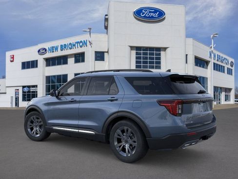New 2025 Ford Explorer Active w/ Active Comfort Package image 4