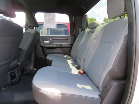 Used 2021 RAM 2500 Big Horn w/ Level 1 Equipment Group AWD/4WD image 5
