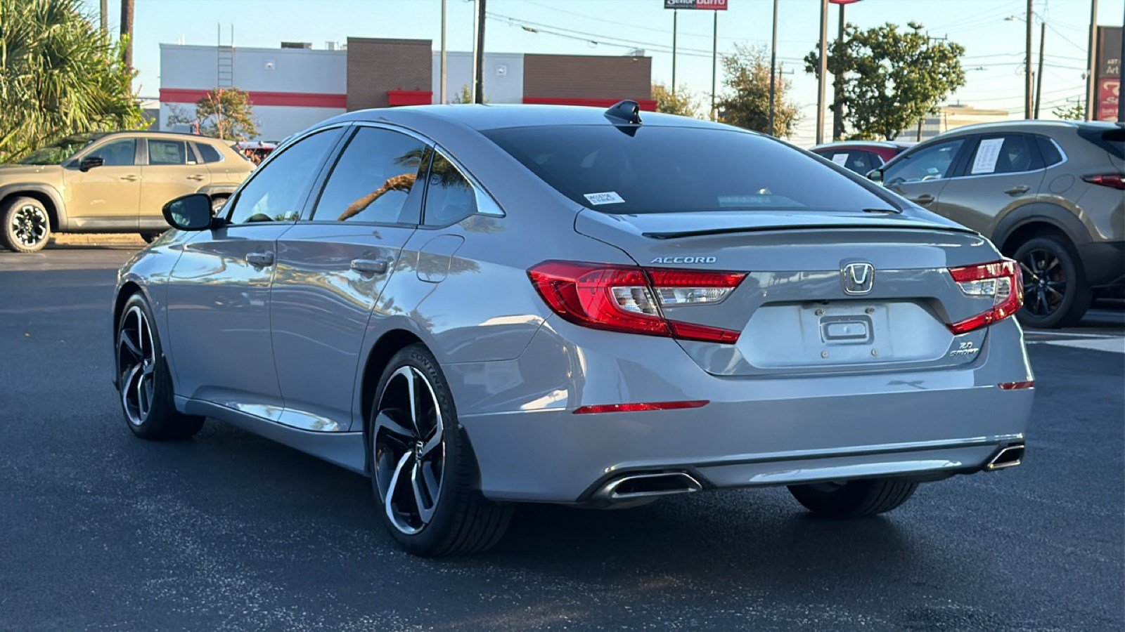 Used 2022 Honda Accord Sport image 6