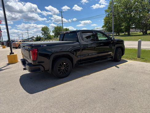 Used 2023 GMC Sierra 1500 Elevation AWD/4WD image 3