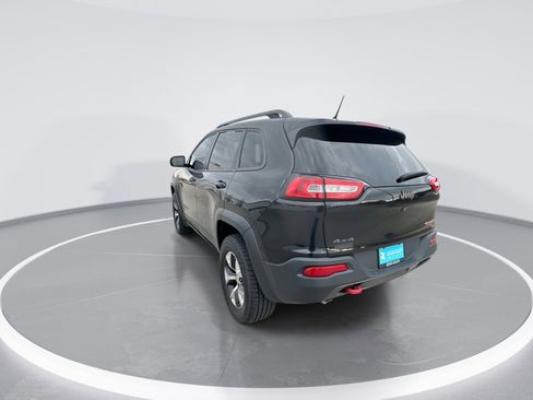 Used 2015 Jeep Cherokee Trailhawk w/ Comfort/Convenience Group image 6