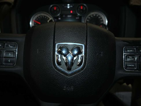 Used 2016 RAM 1500 Big Horn AWD/4WD image 12