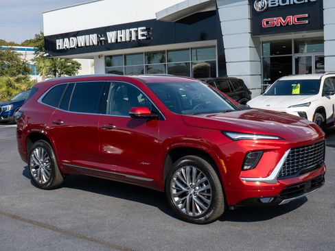 New 2026 Buick Enclave Avenir image 1