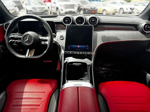 Used 2024 Mercedes-Benz GLC 300 4MATIC w/ AMG Line image 16