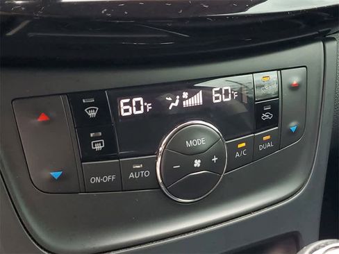 Used 2019 Nissan Sentra SV image 29