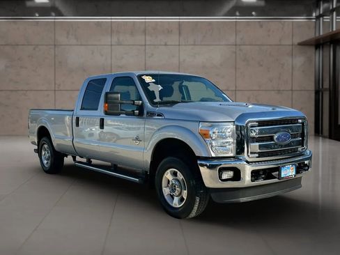Used 2016 Ford F250 XLT w/ XLT Interior Package image 22