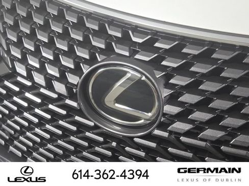Certified 2022 Lexus RX 350L Premium w/ Premium Package AWD/4WD image 12
