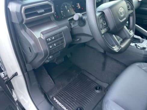 New 2026 Toyota Tacoma SR5 image 28