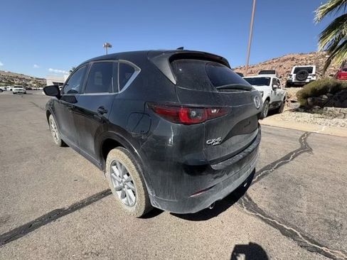 Used 2024 MAZDA CX-5 AWD 2.5 S w/ Preferred Package image 3