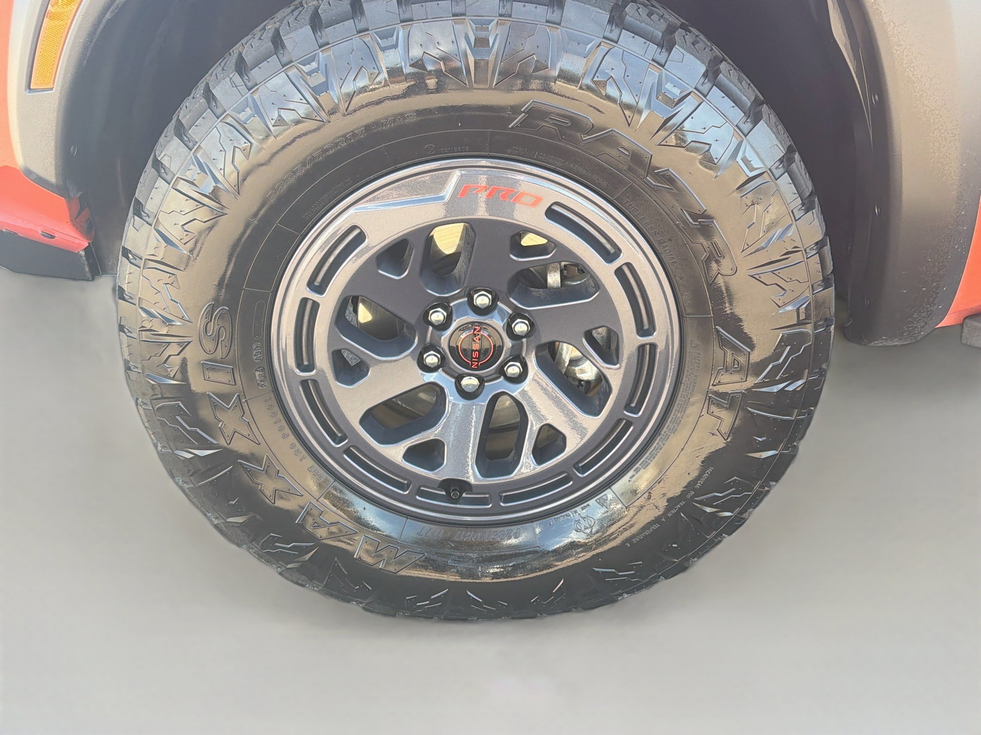 Used 2025 Nissan Frontier PRO-4X w/ Pro Premium Package AWD/4WD image 11