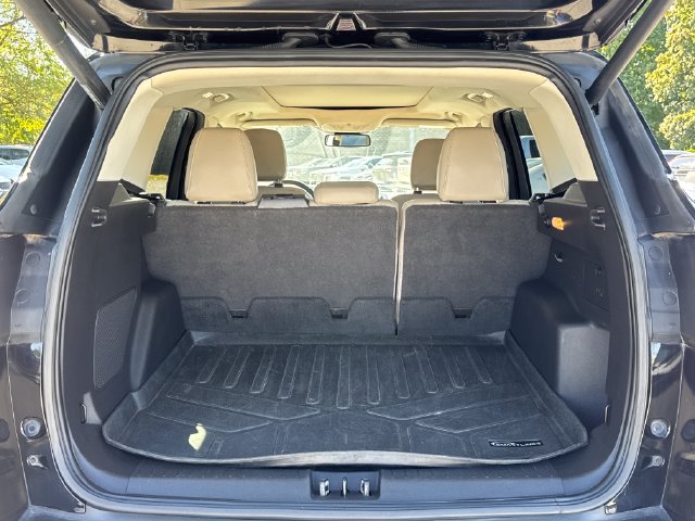 Used 2019 Ford Escape Titanium AWD/4WD image 12