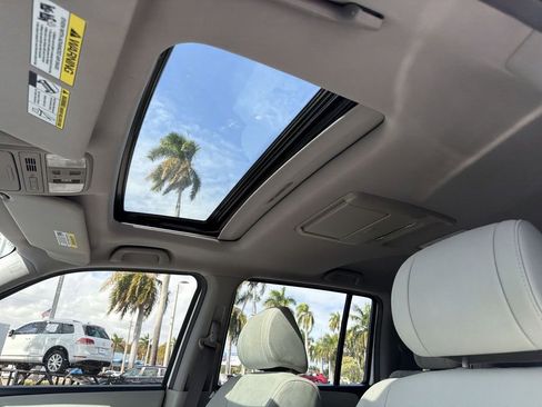 Used 2015 Honda Pilot SE image 14