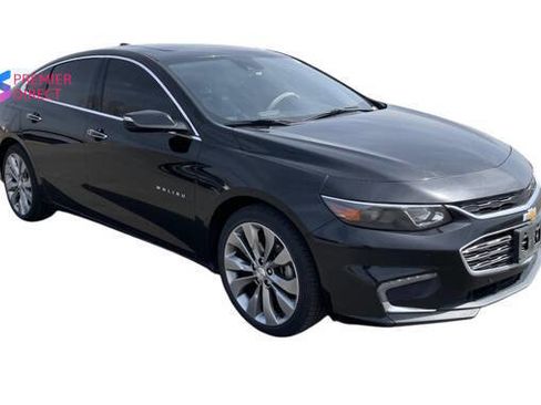 Used 2017 Chevrolet Malibu Premier w/ Premier Sun and Wheel Package FWD image 8