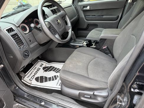 Used 2011 MAZDA Tribute i image 19