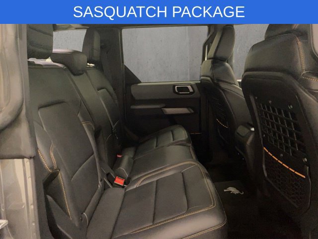 Used 2023 Ford Bronco Badlands w/ Sasquatch Package AWD/4WD image 22