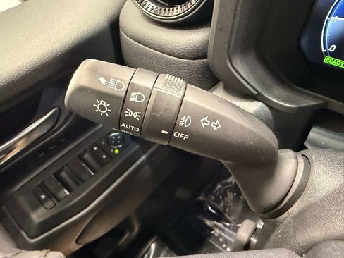Used 2025 Toyota Land Cruiser AWD/4WD image 33