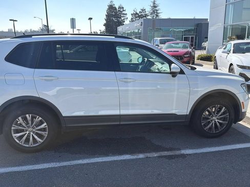 Used 2020 Volkswagen Tiguan S FWD image 4