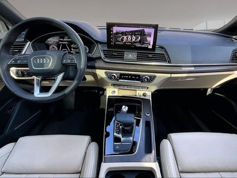 Certified 2023 Audi Q5 2.0T Premium Plus w/ Premium Plus Package AWD/4WD image 7