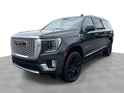 Used 2022 GMC Yukon XL Denali w/ Advanced Technology Package