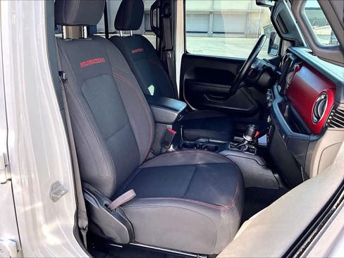 Used 2022 Jeep Wrangler Unlimited Rubicon image 10