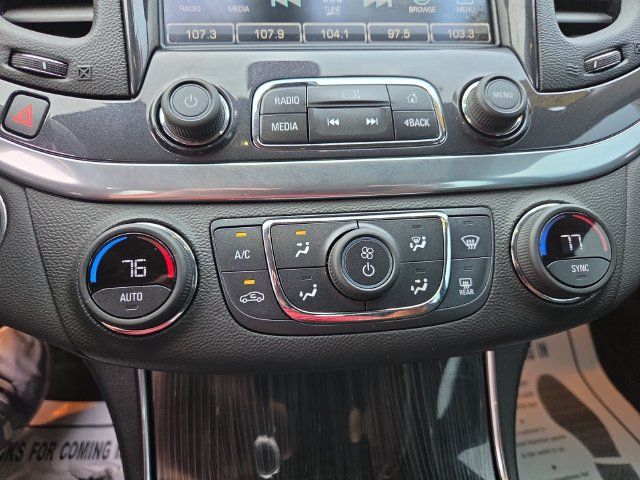 Used 2019 Chevrolet Impala LT FWD image 13