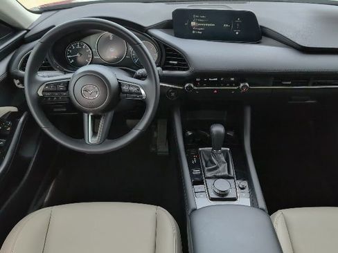 Used 2025 MAZDA MAZDA3 s image 4