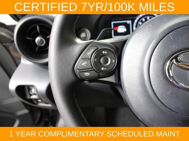 Used 2025 Toyota GR86 RWD image 16