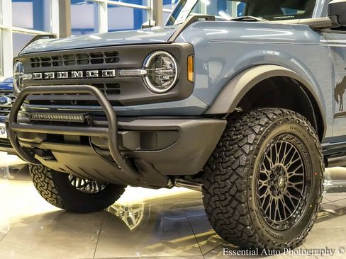 New 2025 Ford Bronco 2-Door AWD/4WD image 4
