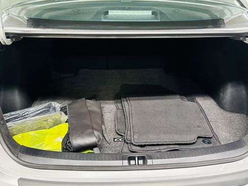 Used 2023 Toyota Corolla SE image 26