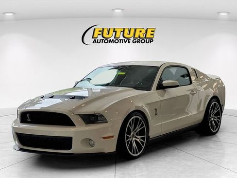 Used 2012 Ford Mustang Shelby GT500 w/ SVT Performance Pkg RWD image 3