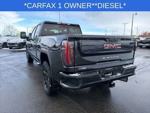 Used 2024 GMC Sierra 2500 AT4 w/ AT4 Premium Plus Package image 11