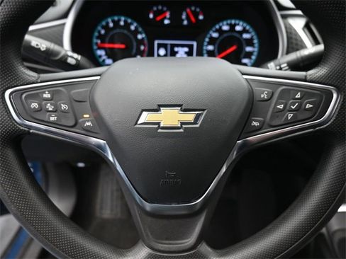 Used 2024 Chevrolet Malibu LT image 17