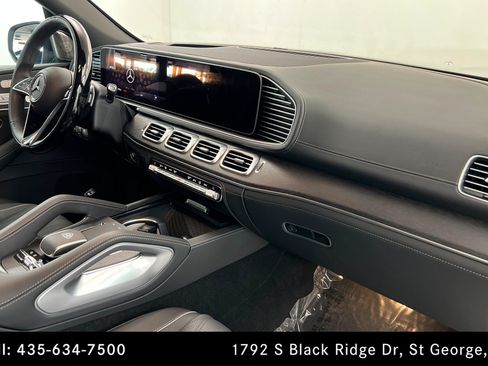 Certified 2026 Mercedes-Benz Maybach GLS 600 4MATIC image 24