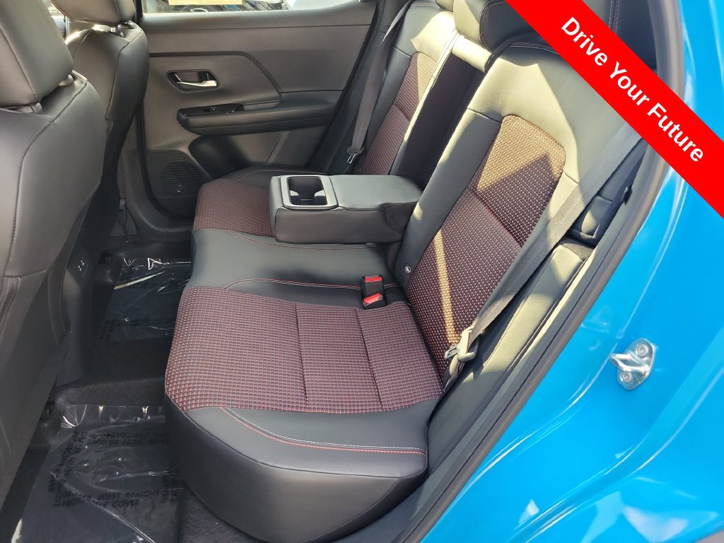 Used 2026 Nissan Kicks SR w/ Illumination Package FWD image 27