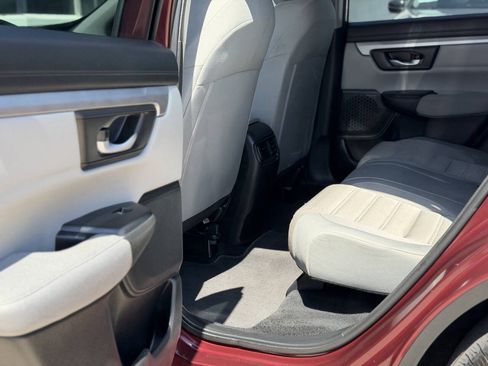 Used 2019 Honda CR-V LX image 19