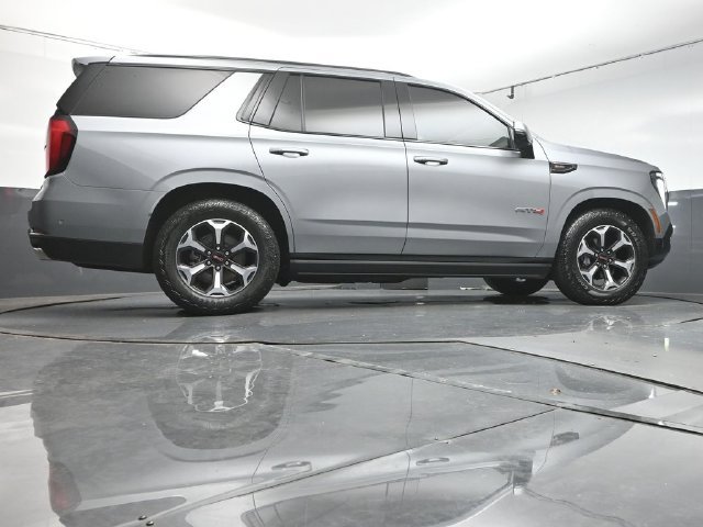 Used 2025 GMC Yukon AT4 Ultimate w/ LPO, Floor Liner Package AWD/4WD image 41