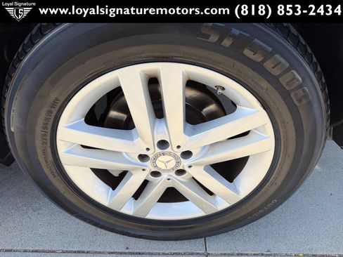 Used 2014 Mercedes-Benz GL 450 4MATIC image 34