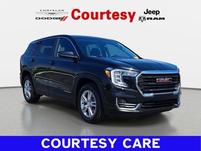 Used 2023 GMC Terrain SLE