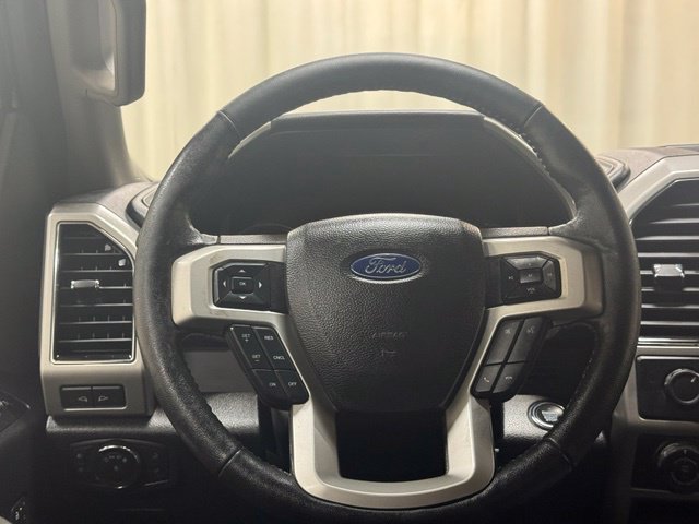 Used 2019 Ford F150 Lariat w/ Equipment Group 502A Luxury AWD/4WD image 20