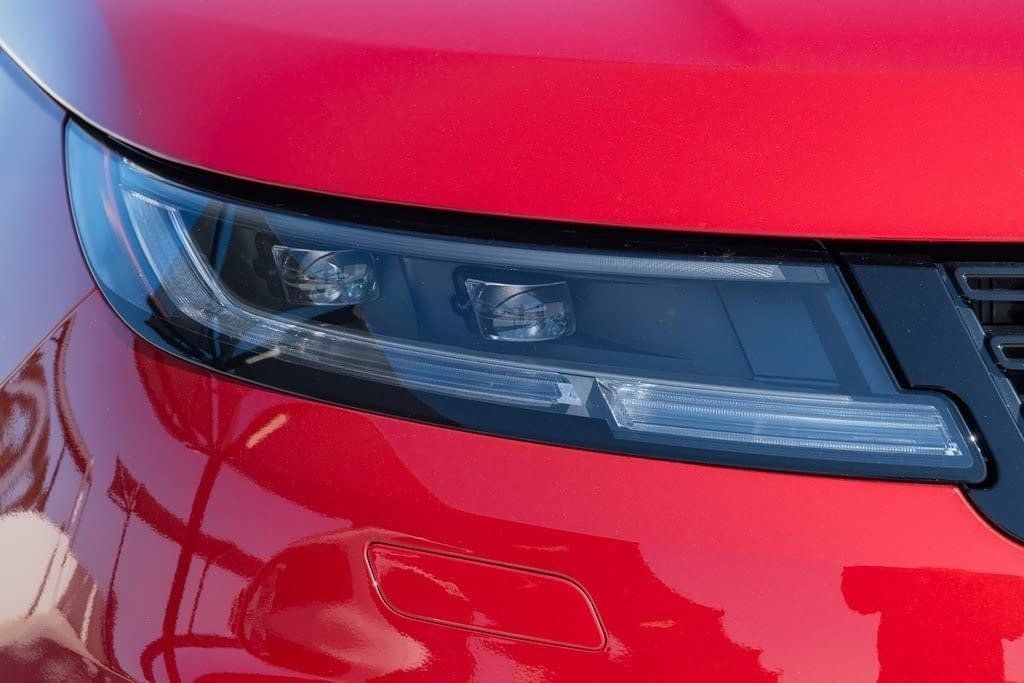 New 2025 Land Rover Range Rover Sport Dynamic SE AWD/4WD image 11