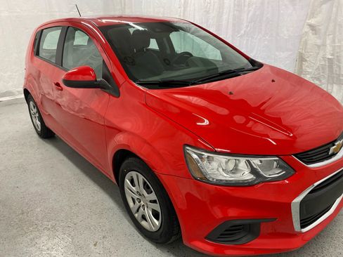 Used 2020 Chevrolet Sonic LT image 6