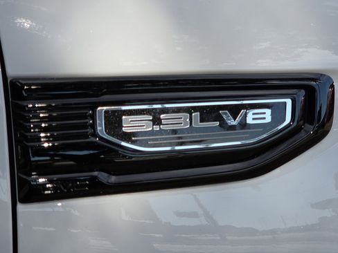 New 2026 GMC Sierra 1500 Elevation w/ Elevation Premium Package image 6