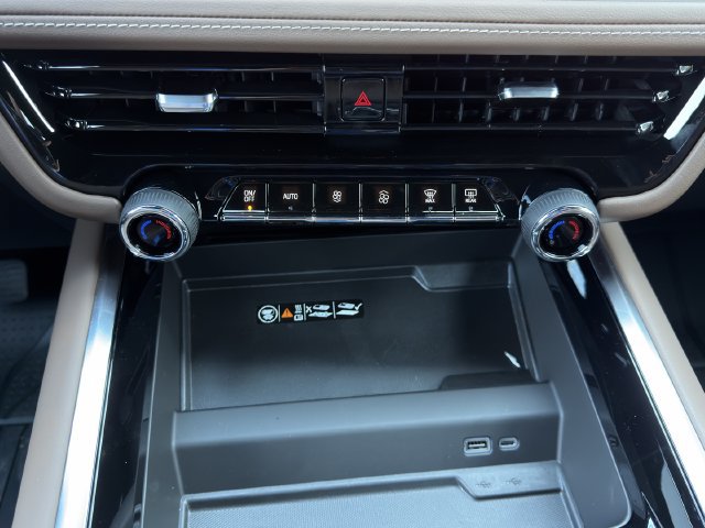 New 2027 Chevrolet Tahoe High Country AWD/4WD image 17